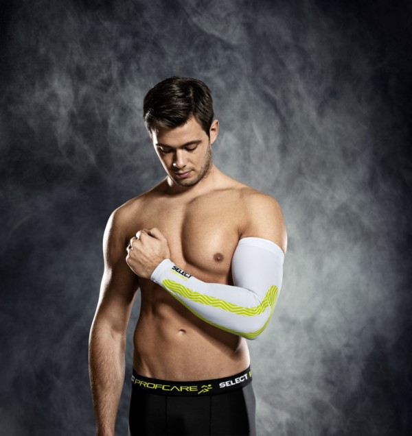 6610_compression_arm_sleeves_white_profcare_neoprene_kinesiological_effect-scaled-1.jpg